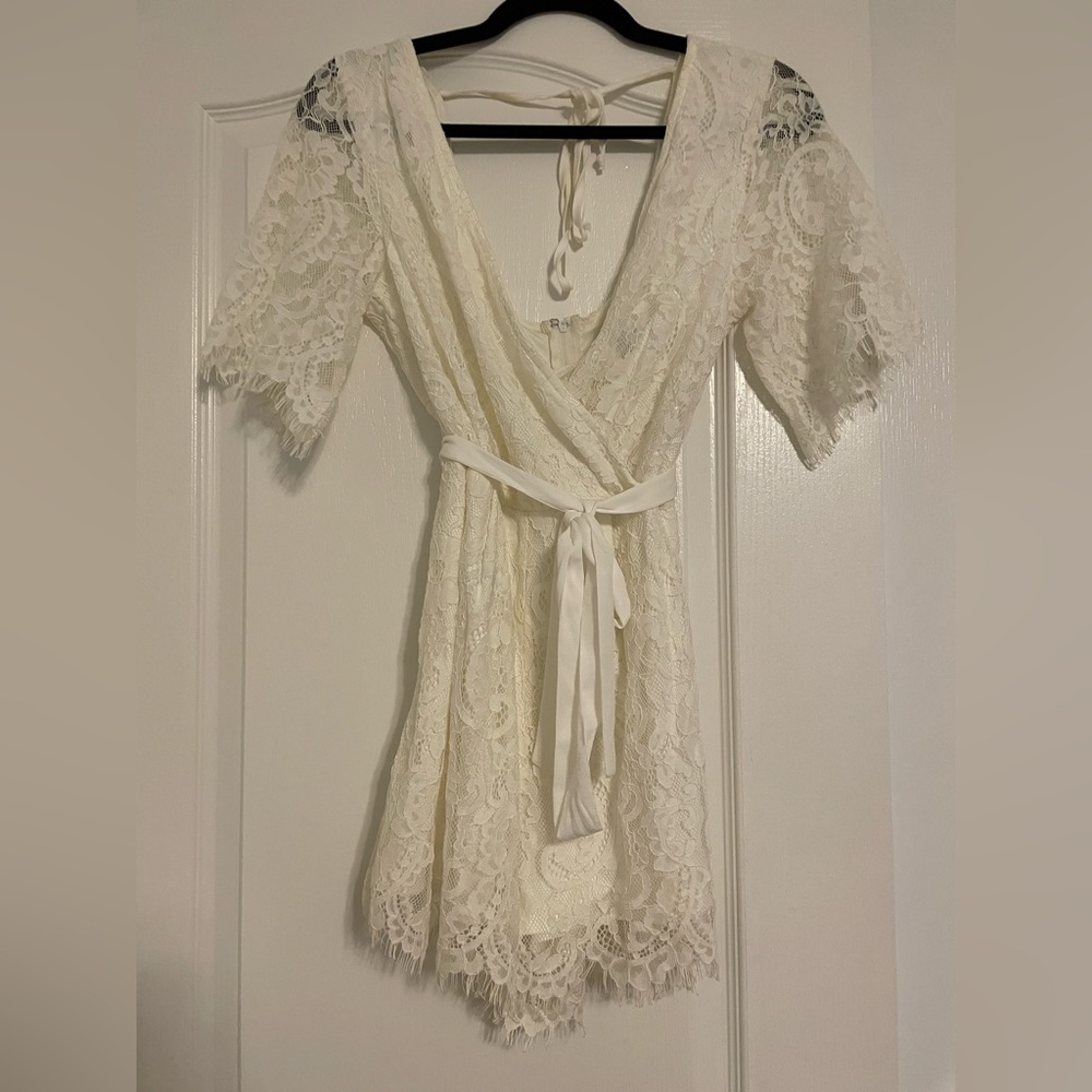Lace white romper with back tie